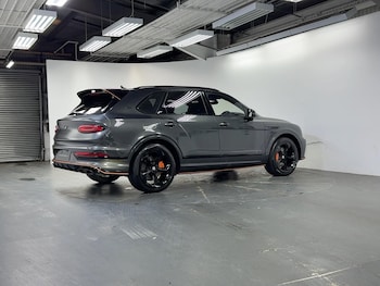 Used Bentley Bentayga 2026 for sale - 78511794: Photo