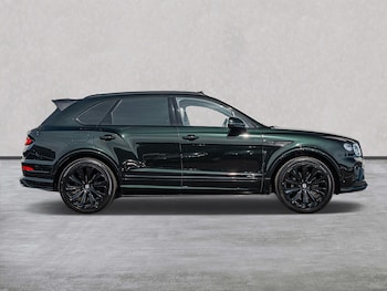 Used Bentley Bentayga 2024 for sale - 78542104: Photo