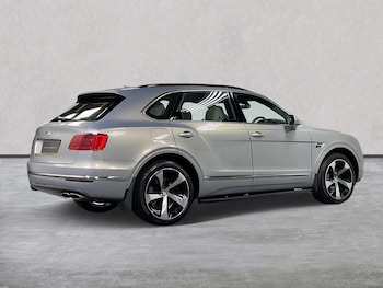 Used Bentley Bentayga 2019 for sale - 79124926: Photo