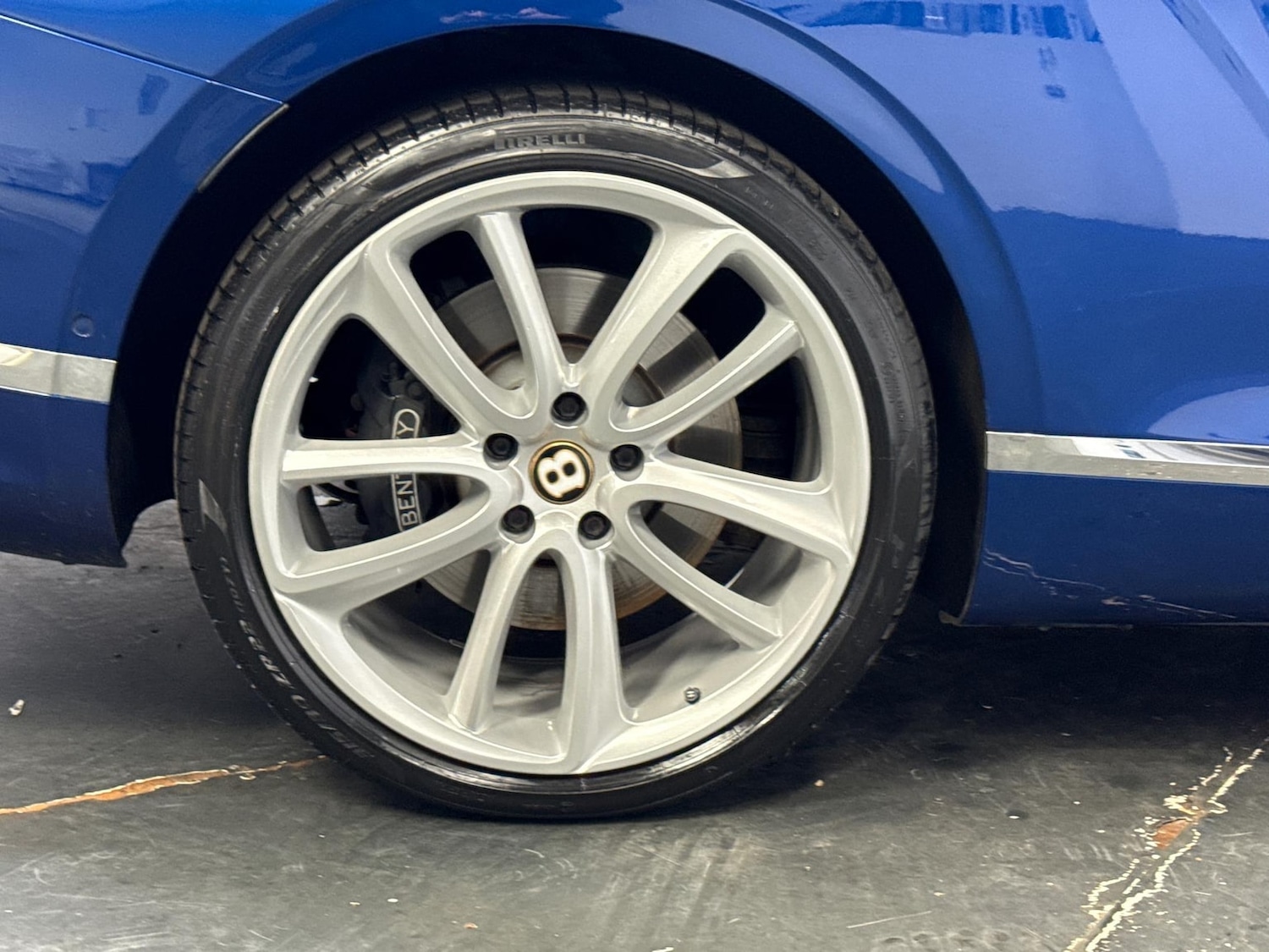 Used Bentley Continental 2019 for sale - 76353622: Photo 10