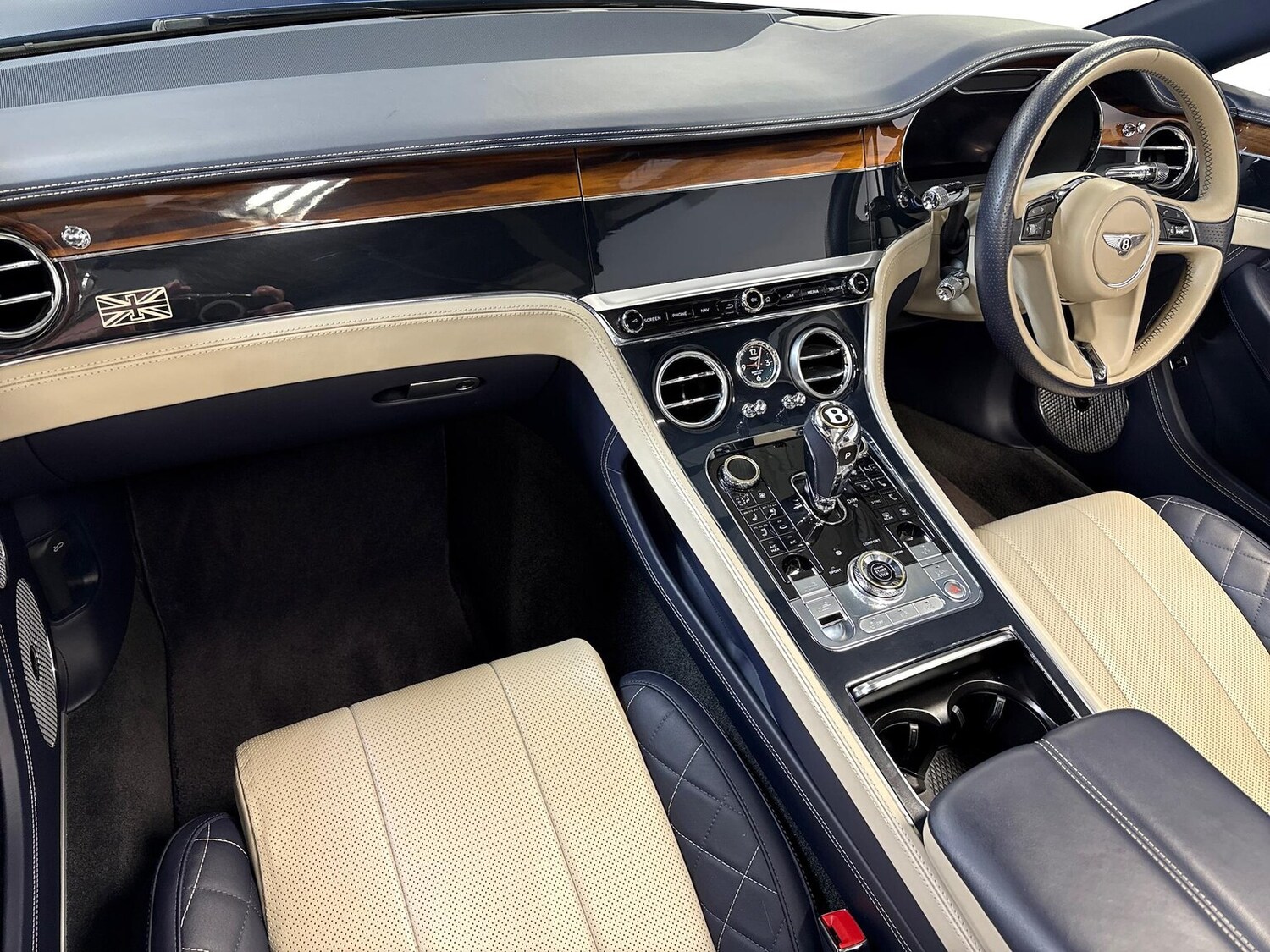 Used Bentley Continental 2019 for sale - 76353622: Photo 20
