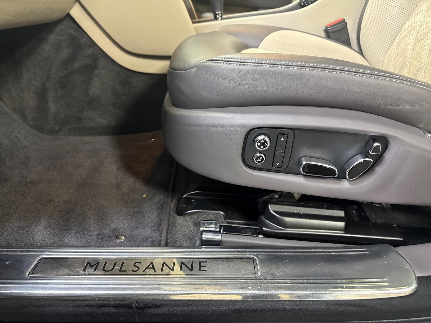 Used Bentley Mulsanne 2018 for sale - 78139515: Photo 22