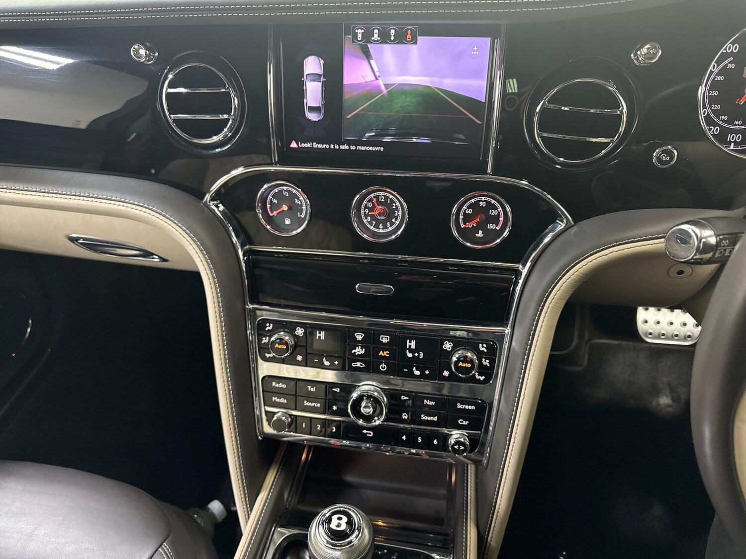 Used Bentley Mulsanne 2018 for sale - 78139515: Photo 24