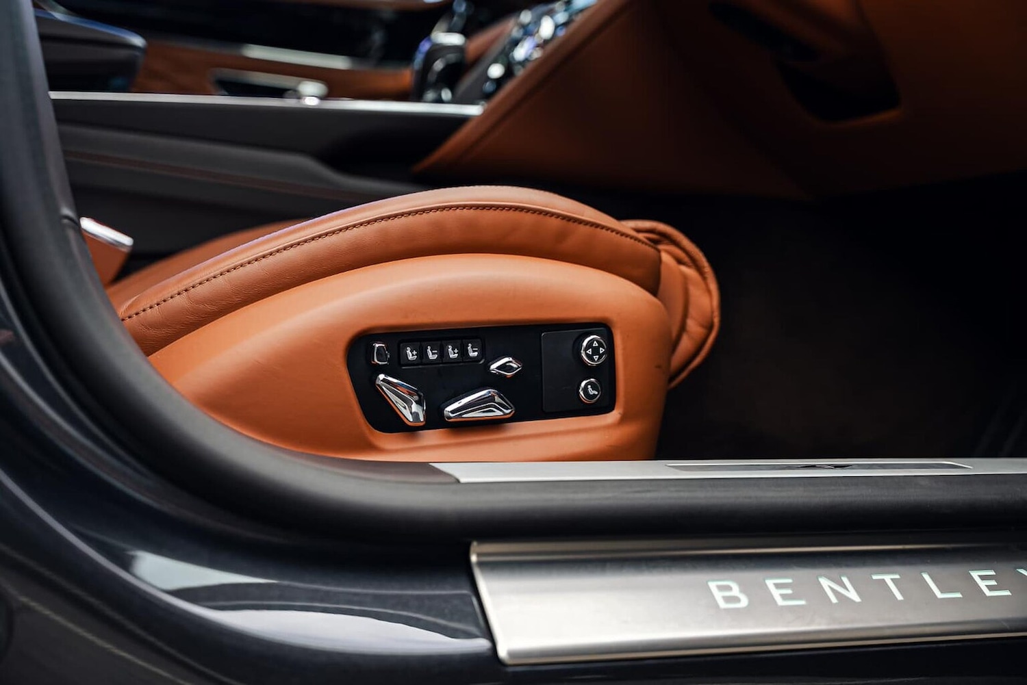 Used Bentley Flying Spur 2025 for sale - 76352532: Photo 22
