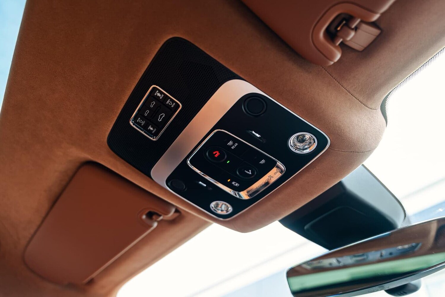 Used Bentley Flying Spur 2025 for sale - 76352532: Photo 24