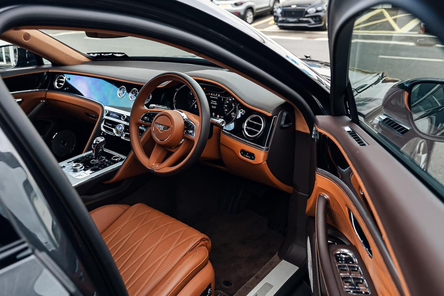 Used Bentley Flying Spur 2025 for sale - 76352532: Photo 31