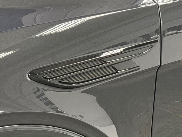 Used Bentley Bentayga 2024 for sale - 75481893: Photo 13