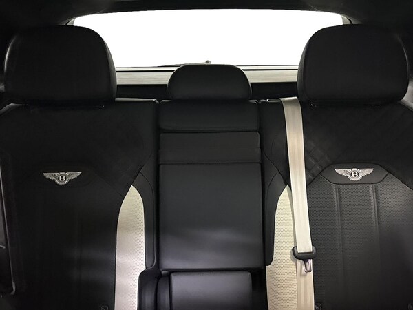 Used Bentley Bentayga 2024 for sale - 75481893: Photo 15