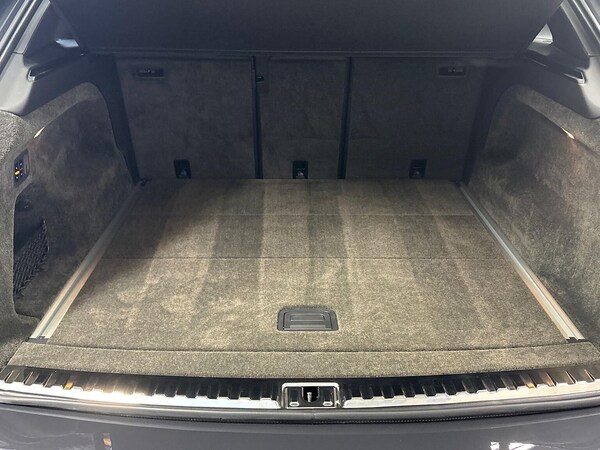 Used Bentley Bentayga 2024 for sale - 75481893: Photo 16