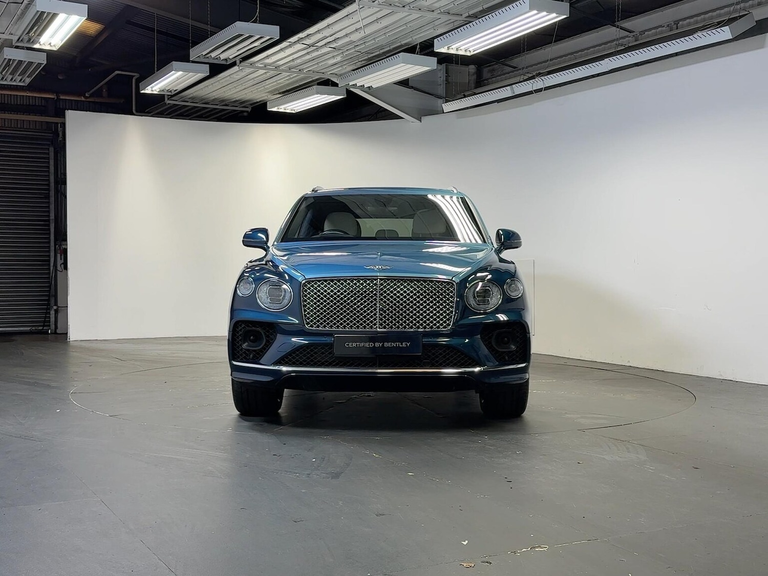 Used Bentley Bentayga 2022 for sale - 76492439: Photo 2