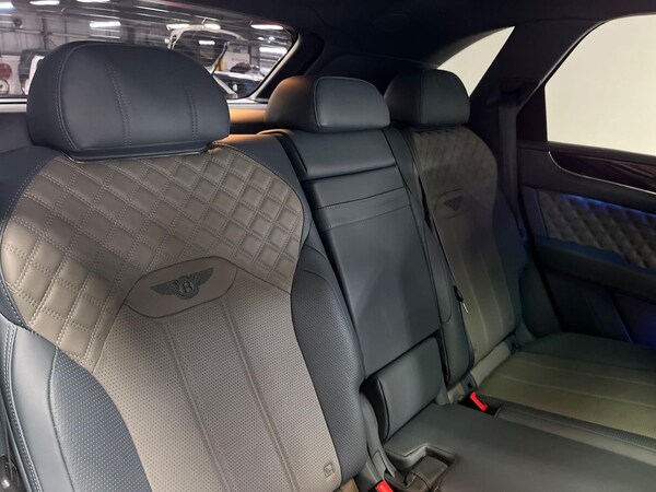 Used Bentley Bentayga 2022 for sale - 75481936: Photo 10