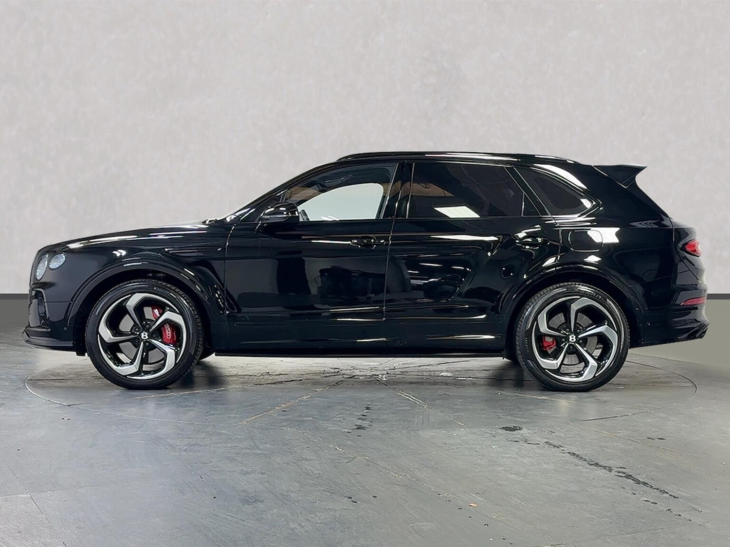 Used Bentley Bentayga 2024 for sale - 76638862: Photo 11