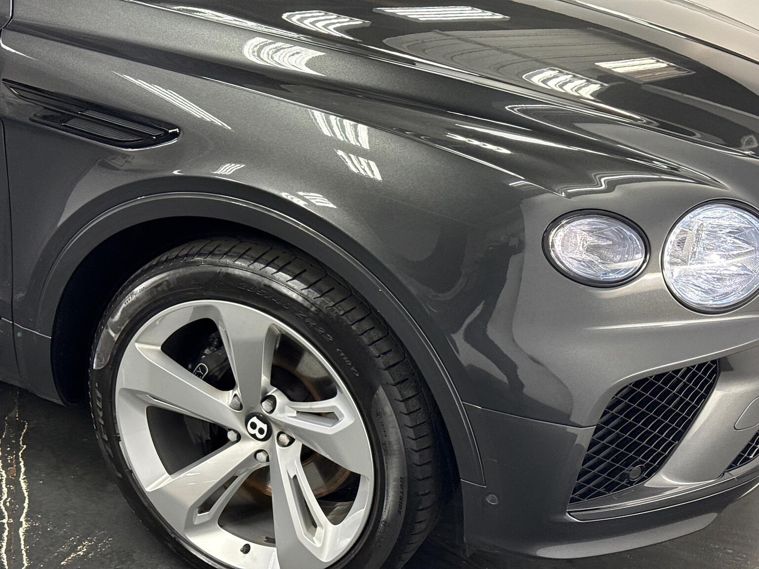Used Bentley Bentayga 2023 for sale - 78064410: Photo 20