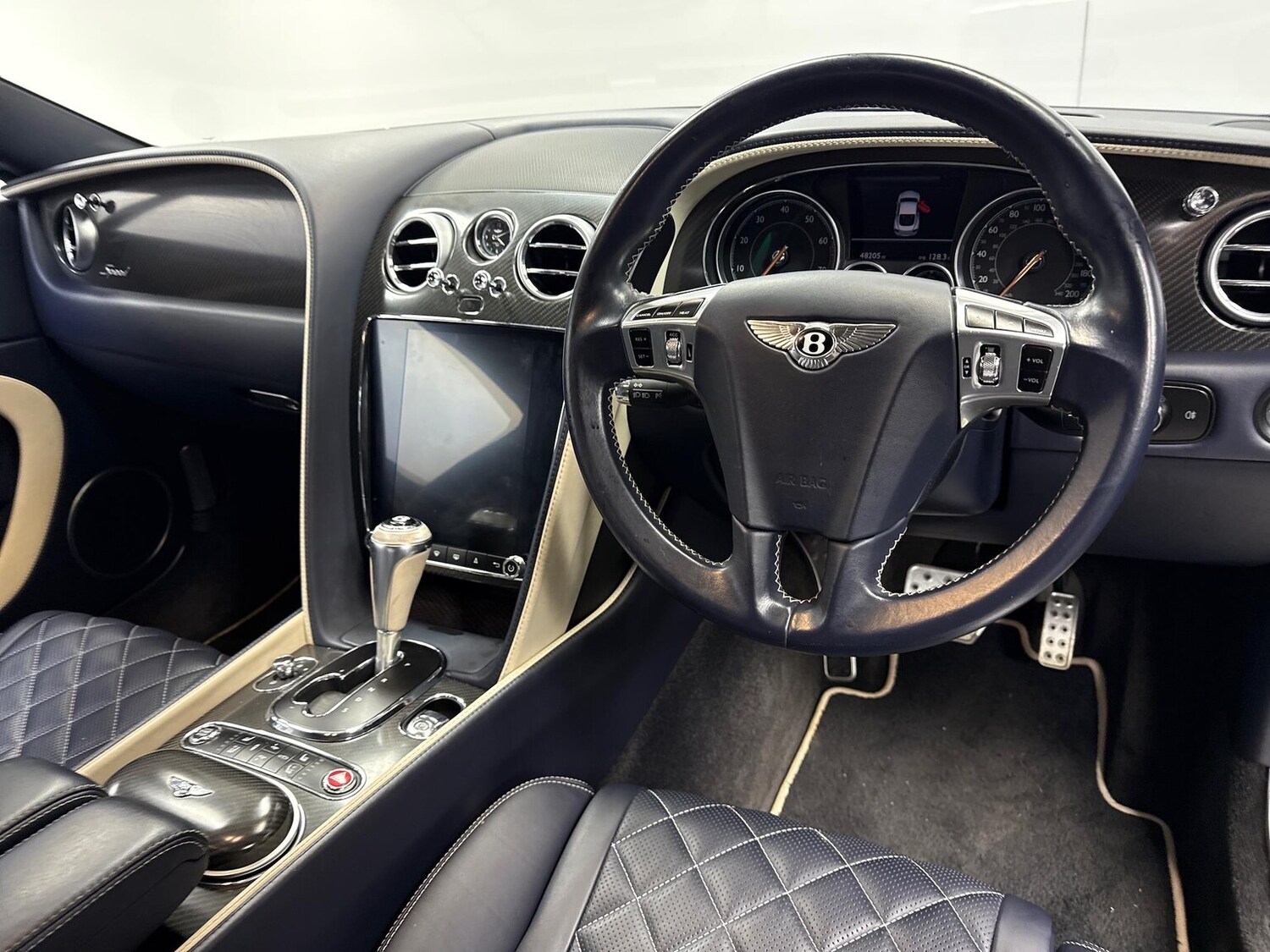 Used Bentley Continental 2016 for sale - 77916115: Photo 17