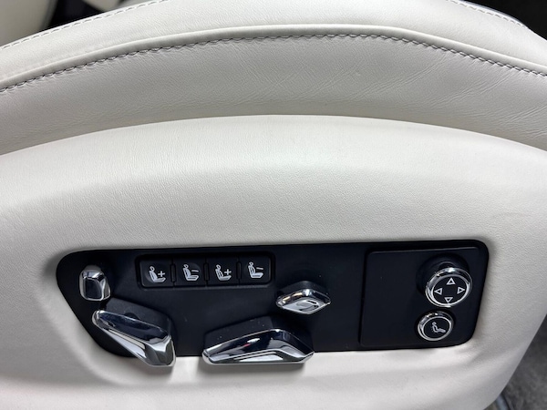 Used Bentley Flying Spur 2024 for sale - 75481836: Photo 24