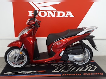 Used Honda SH300 2016 for sale - bike-63205138: Photo