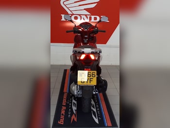 Used Honda SH300 2016 for sale - bike-63205138: Photo