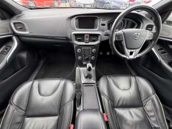 Used Volvo V40 2017 for sale - 75149164: Photo
