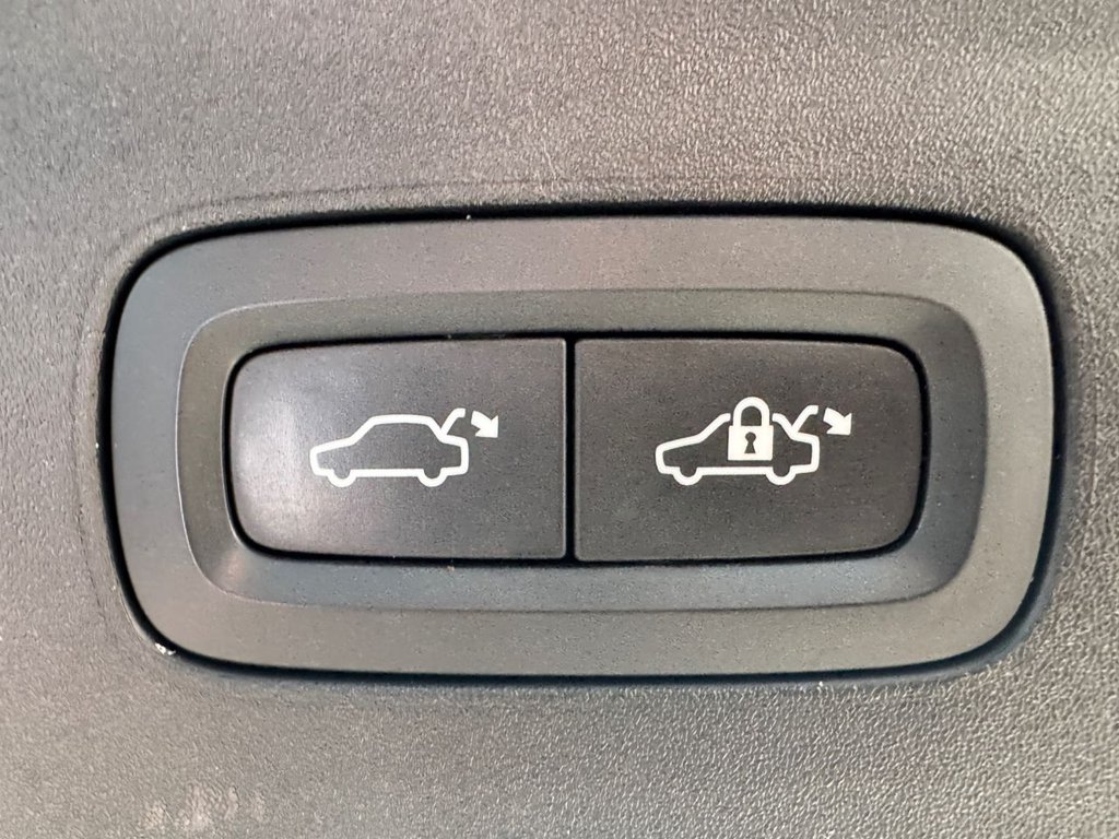 Used Polestar Polestar 2 2022 for sale - 76605099: Photo 23