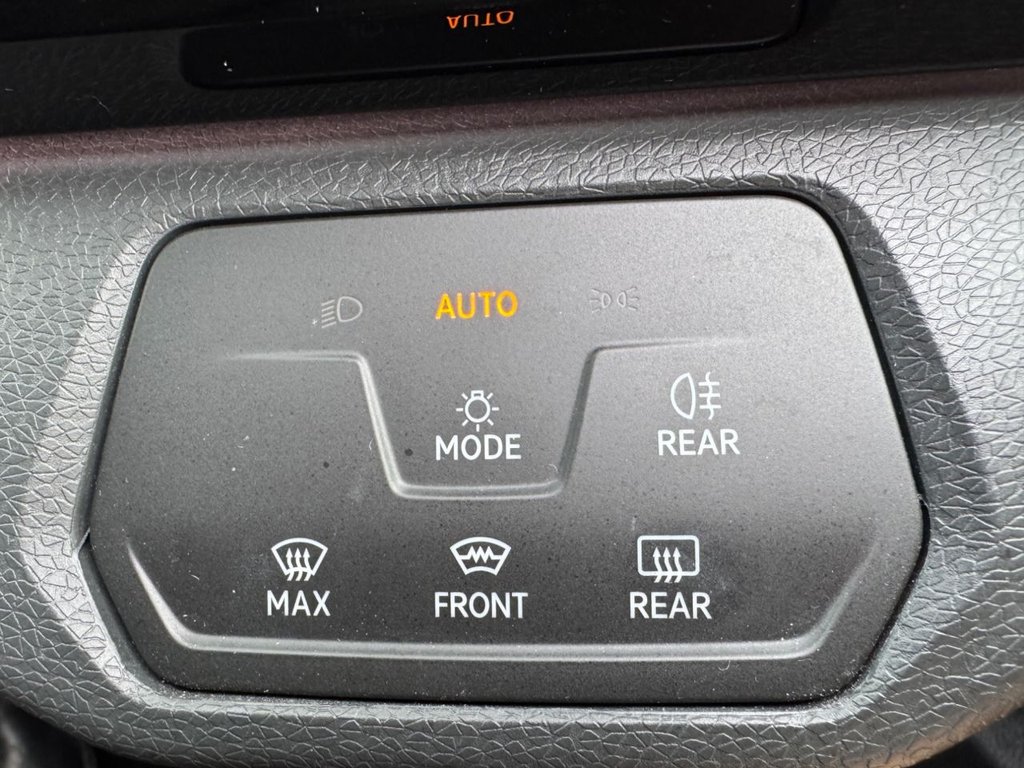 Used Volkswagen ID.4 2022 for sale - 77952722: Photo 28