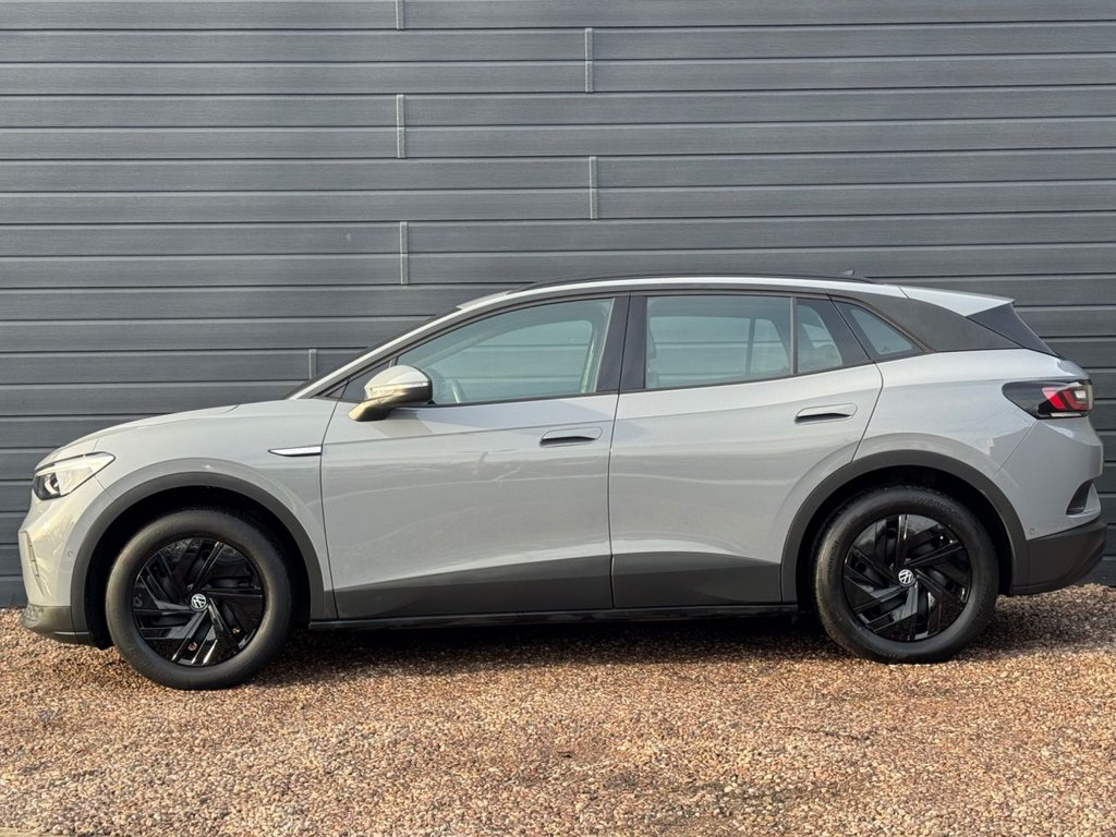 Used Volkswagen ID.4 2022 for sale - 77952722: Photo 9