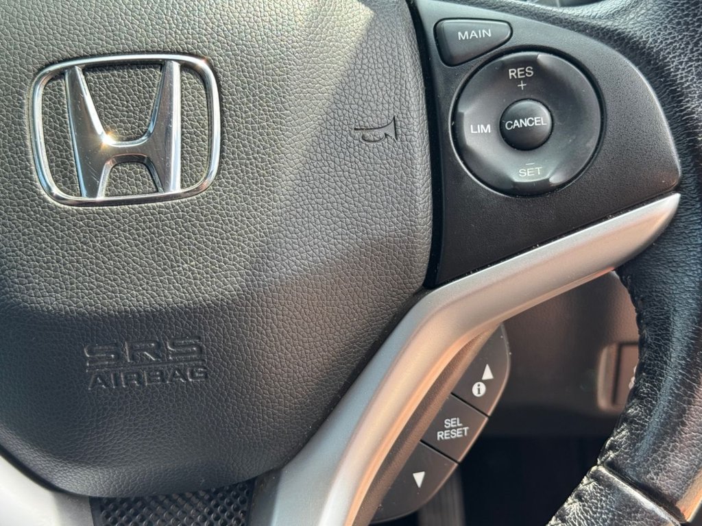 Used Honda Jazz 2016 for sale - 74930495: Photo 26