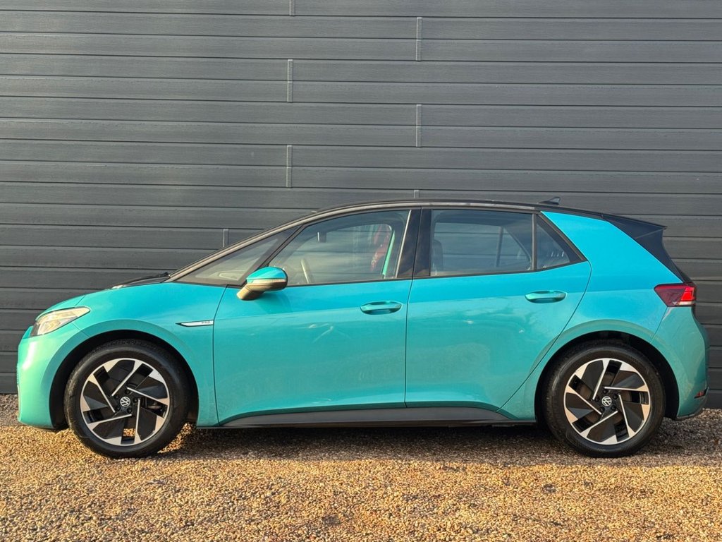 Used Volkswagen ID.3 2022 for sale - 76962533: Photo 9