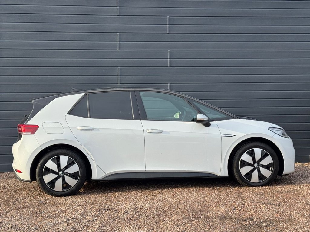 Used Volkswagen ID.3 2020 for sale - 77089263: Photo 8