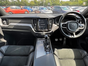 Used Volvo XC60 2019 for sale - 75099066: Photo
