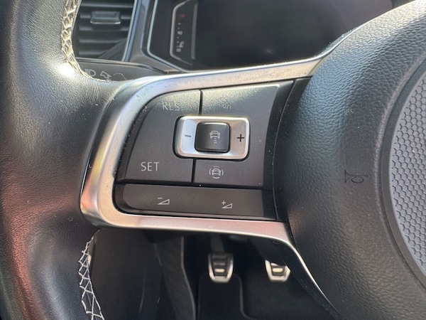 Used Volkswagen T-Roc 2021 for sale - 76081064: Photo 22