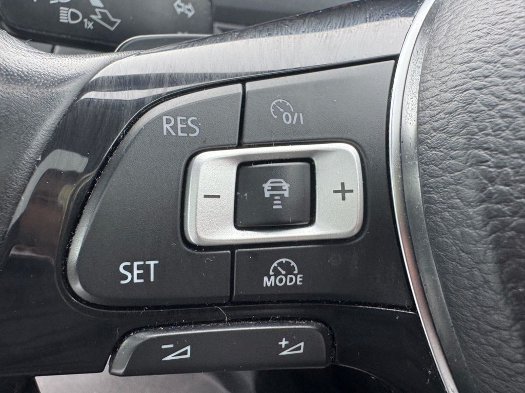 Used Volkswagen Tiguan 2017 for sale - 76148124: Photo 28