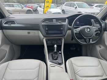 Used Volkswagen Tiguan 2017 for sale - 76148124: Photo 4