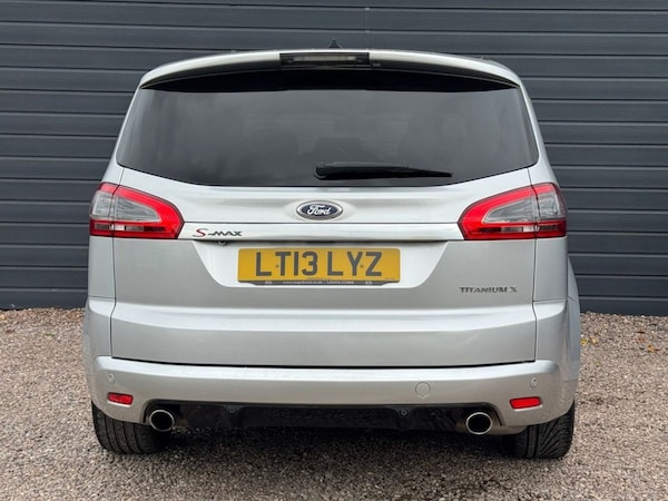 Used Ford S-Max 2013 for sale - 76148112: Photo 11