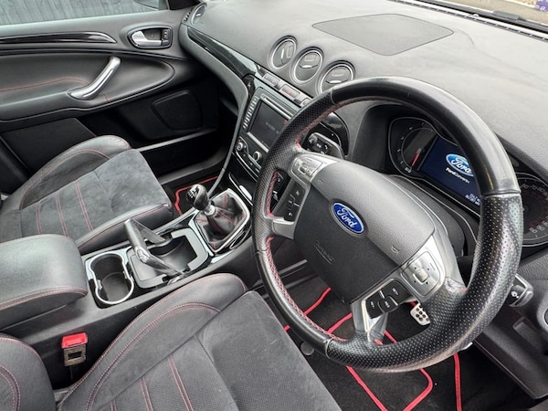 Used Ford S-Max 2013 for sale - 76148112: Photo 14