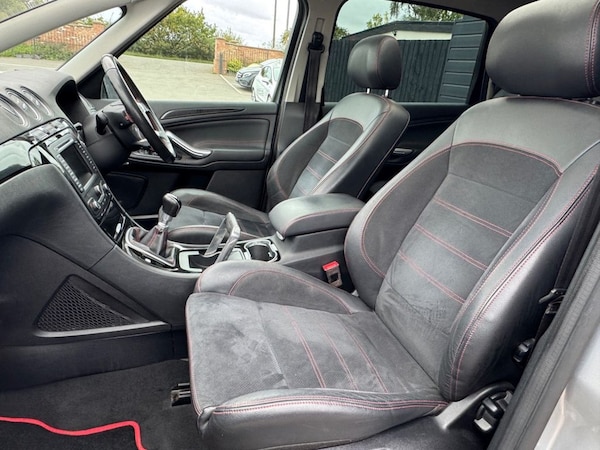 Used Ford S-Max 2013 for sale - 76148112: Photo 15