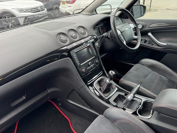 Used Ford S-Max 2013 for sale - 76148112: Photo 16