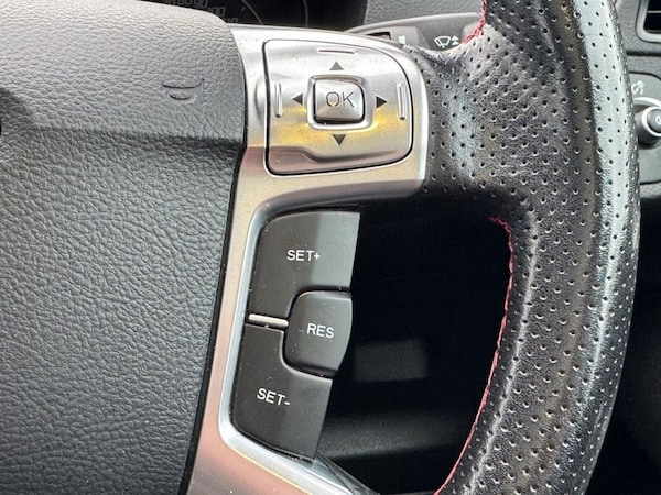 Used Ford S-Max 2013 for sale - 76148112: Photo 31