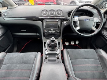 Used Ford S-Max 2013 for sale - 76148112: Photo 4