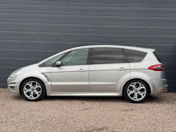 Used Ford S-Max 2013 for sale - 76148112: Photo 9