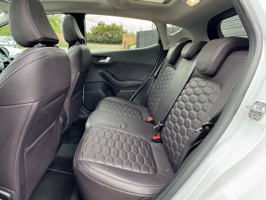 Used Ford Fiesta 2017 for sale - 76119119: Photo 19