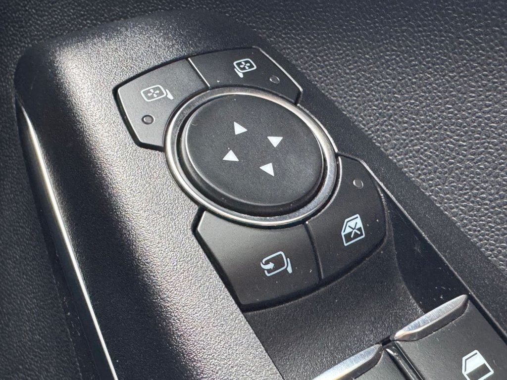 Used Ford Fiesta 2017 for sale - 76119119: Photo 30