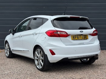 Used Ford Fiesta 2017 for sale - 76119119: Photo 3