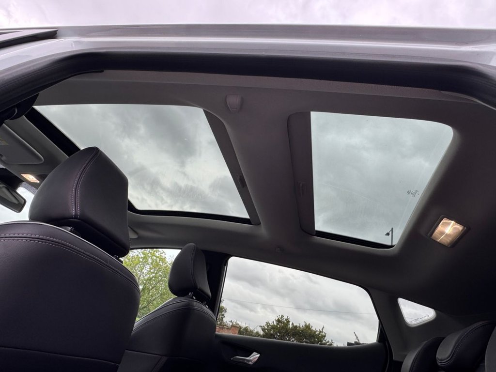 Used Ford Fiesta 2017 for sale - 76119119: Photo 4