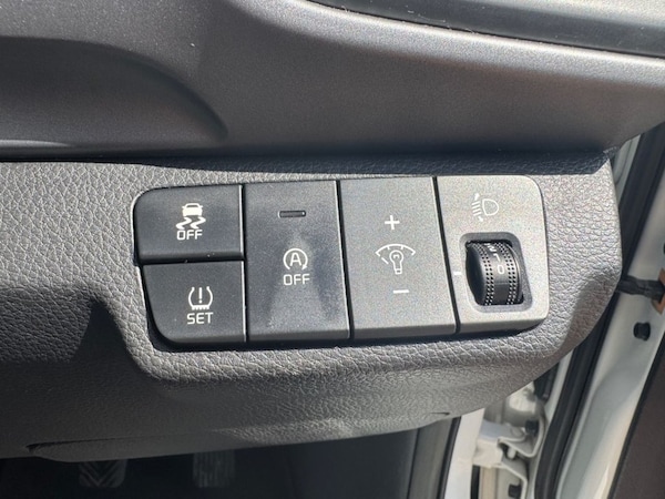 Used Kia Stonic 2022 for sale - 75206634: Photo 25