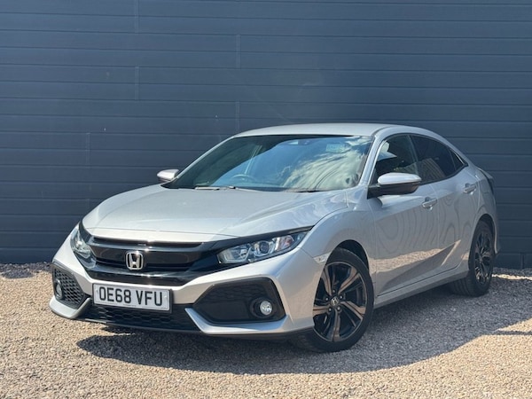 Used Honda Civic 2019 for sale - 74580474: Photo 15