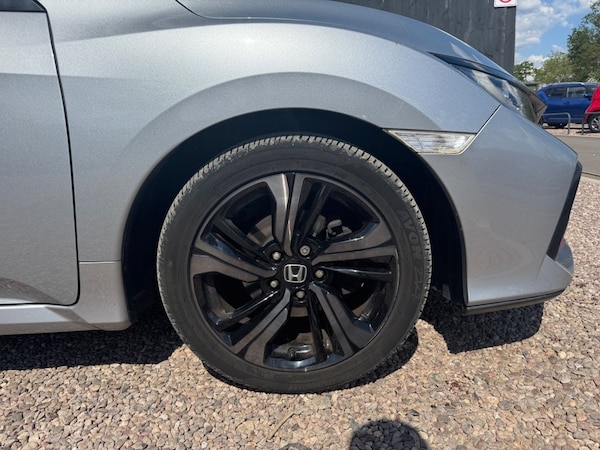 Used Honda Civic 2019 for sale - 74580474: Photo 17