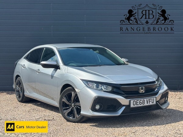 Used Honda Civic 2019 for sale - 74580474: Photo 1