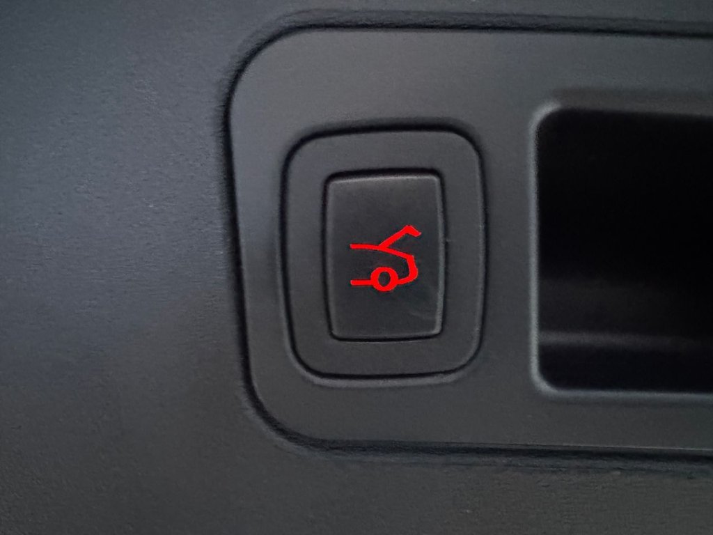 Used Tesla Model S 2016 for sale - 76768779: Photo 23