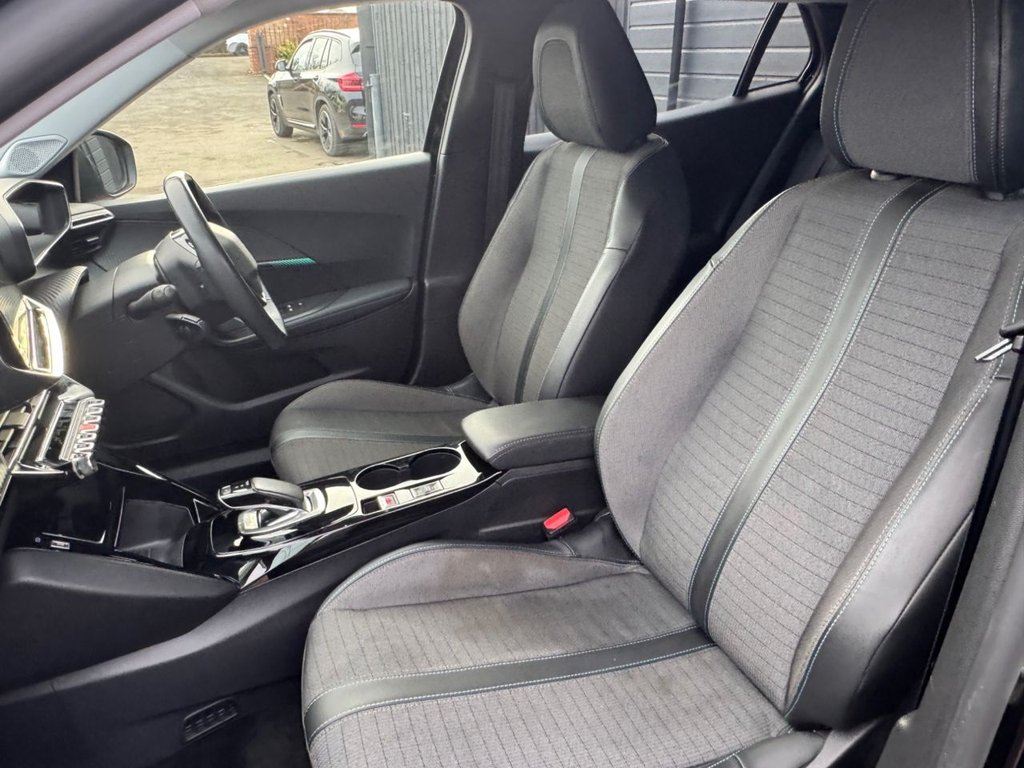 Used Peugeot E-2008 2022 for sale - 77089047: Photo 15