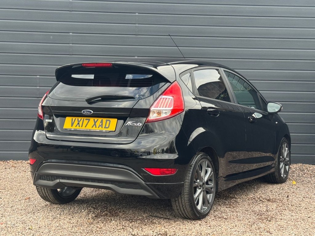Used Ford Fiesta 2017 for sale - 76267177: Photo 3